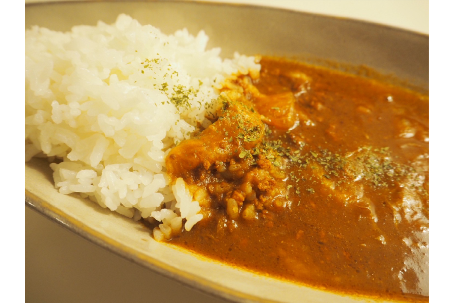 ホテルオリジナル　周防大島みかんカレー
